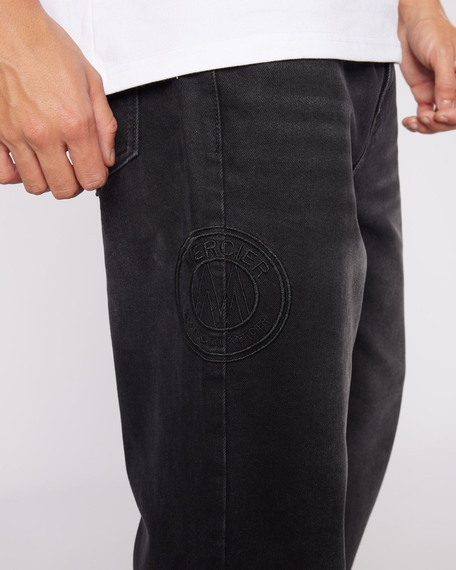 Badge Worker Jeans Black - Image 3