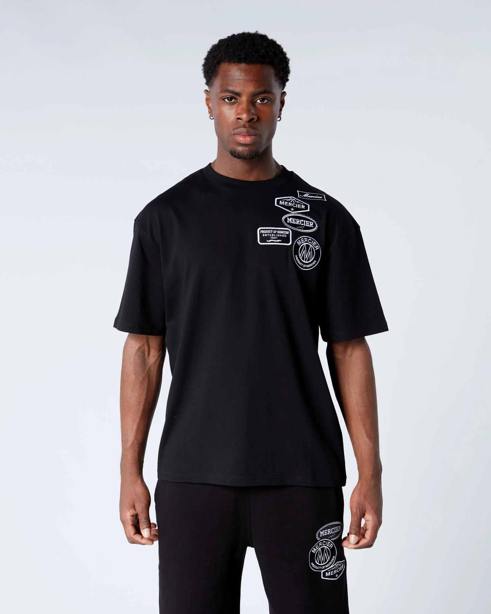Mono Badge Relaxed Tshirt Black - Image 4