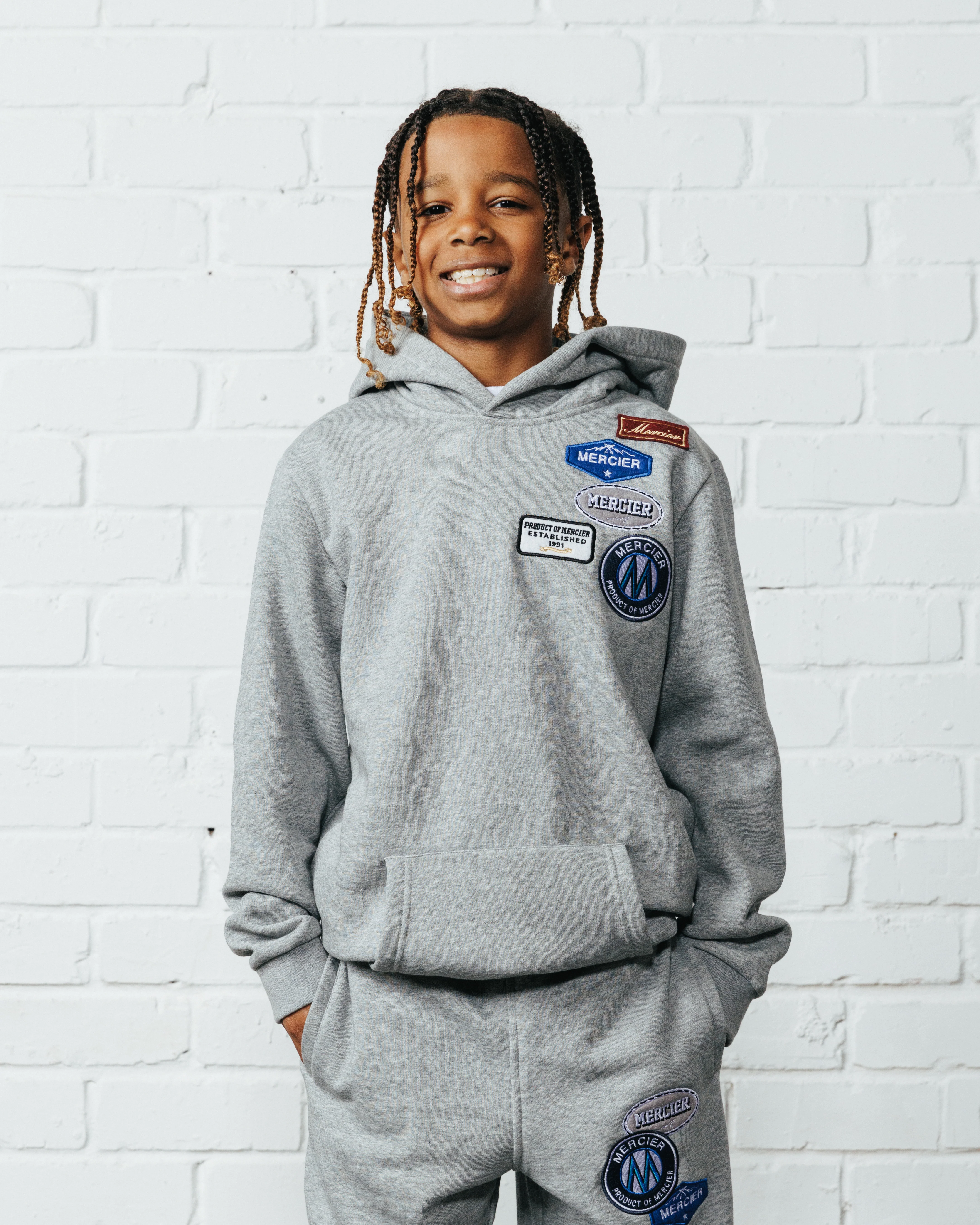 Junior OG Badge Hoodie Grey - Image 3