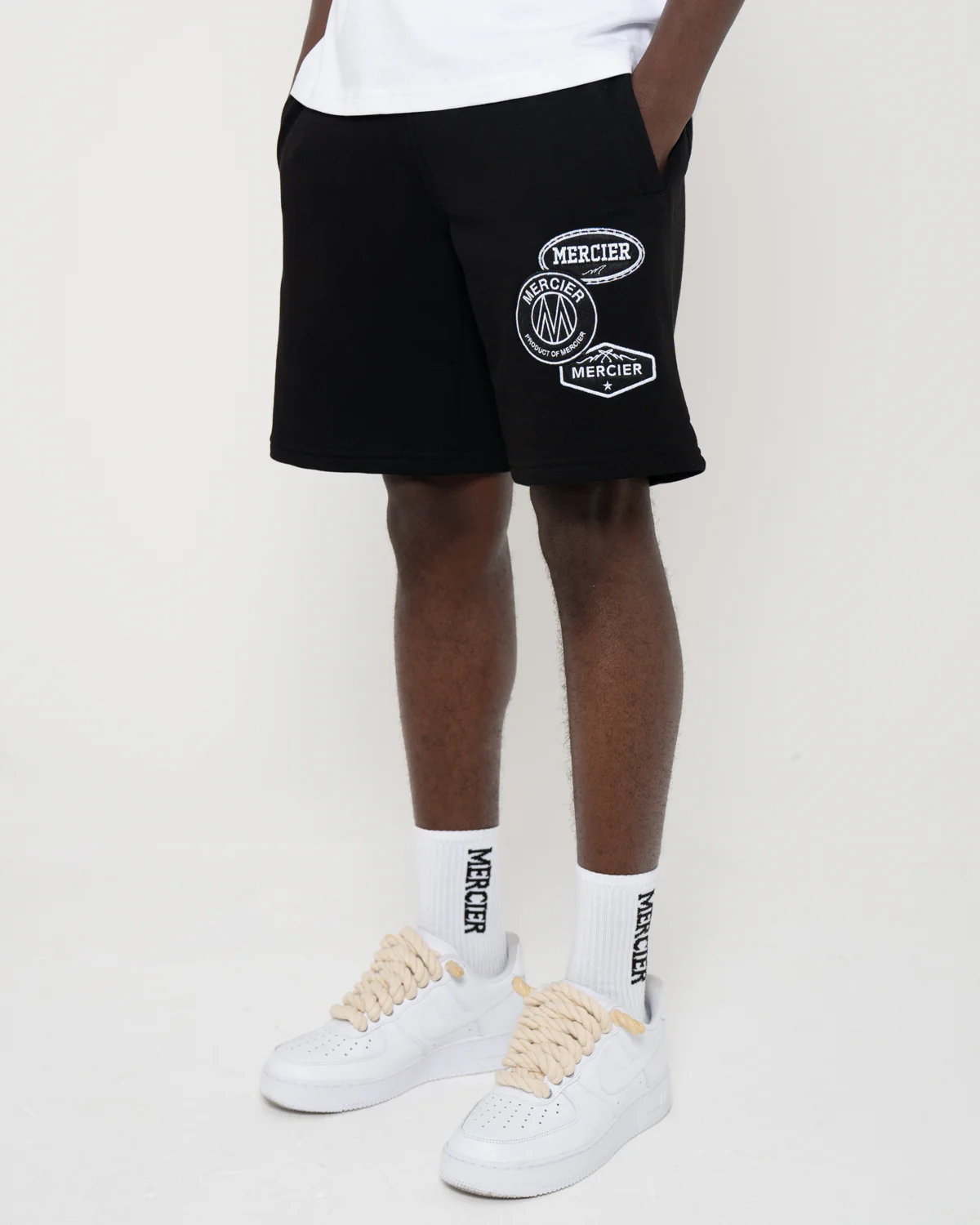 Mono Badge Shorts Black - Image 4