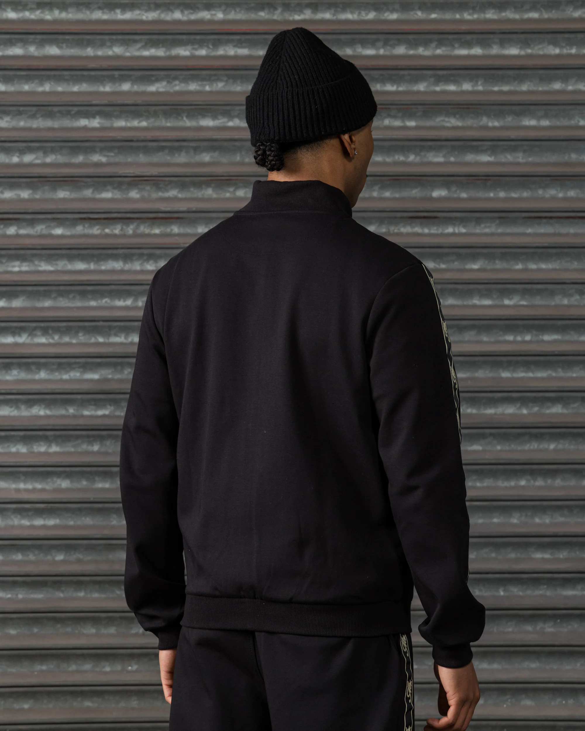 Runway Track Top Black - Image 6