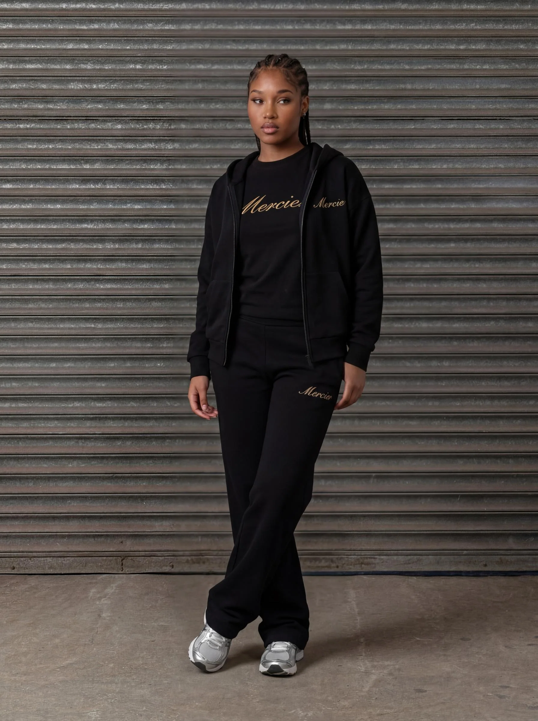 Women's Authenticity Jogger Black Gold - Image 6
