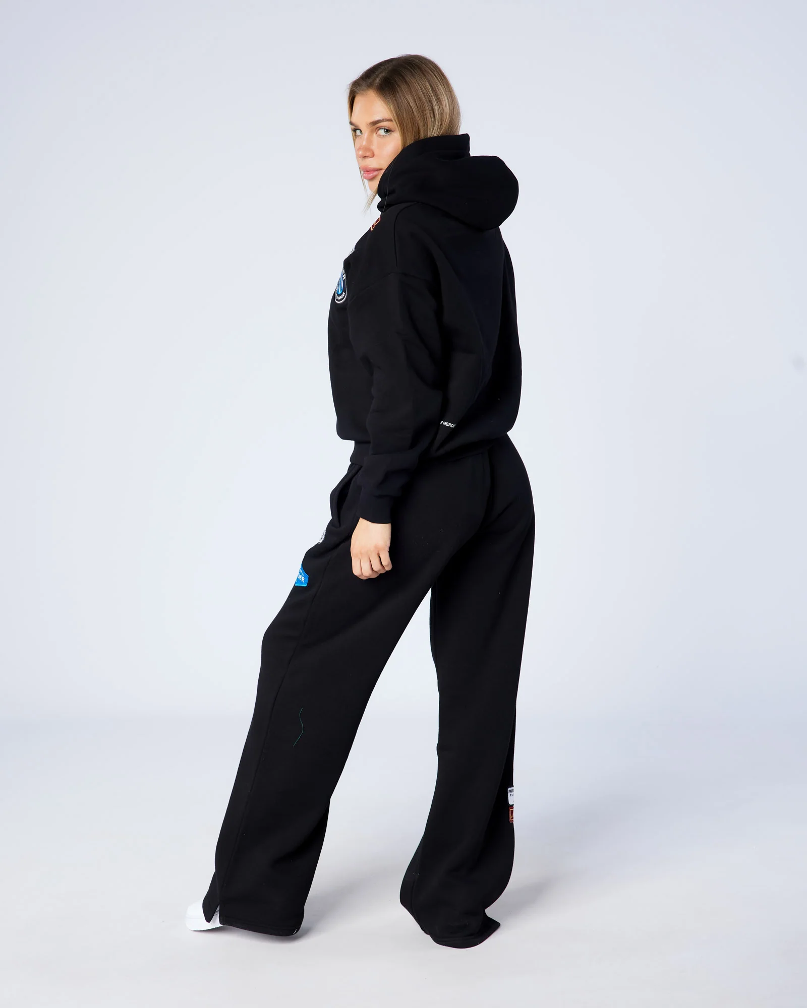 Womens OG Badge Hoodie Black - Image 5
